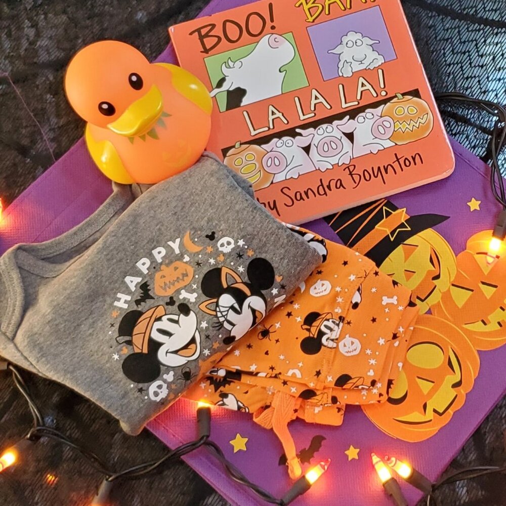 Mickey & Minnie Halloween Gift Bag for Baby Boys 2 piece outfit, 3 mos, New!